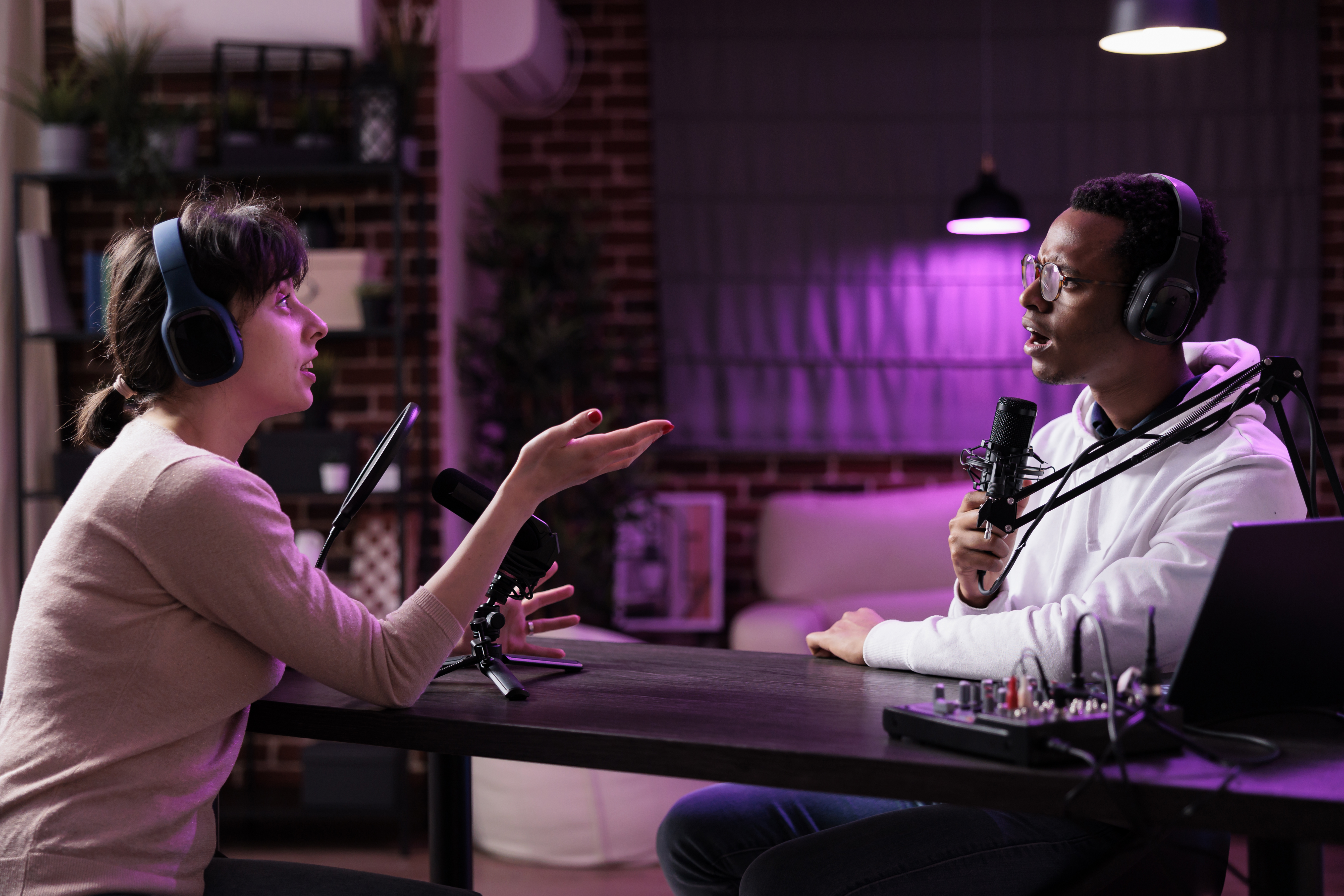 Why Bahrain is Perfect for Podcasting